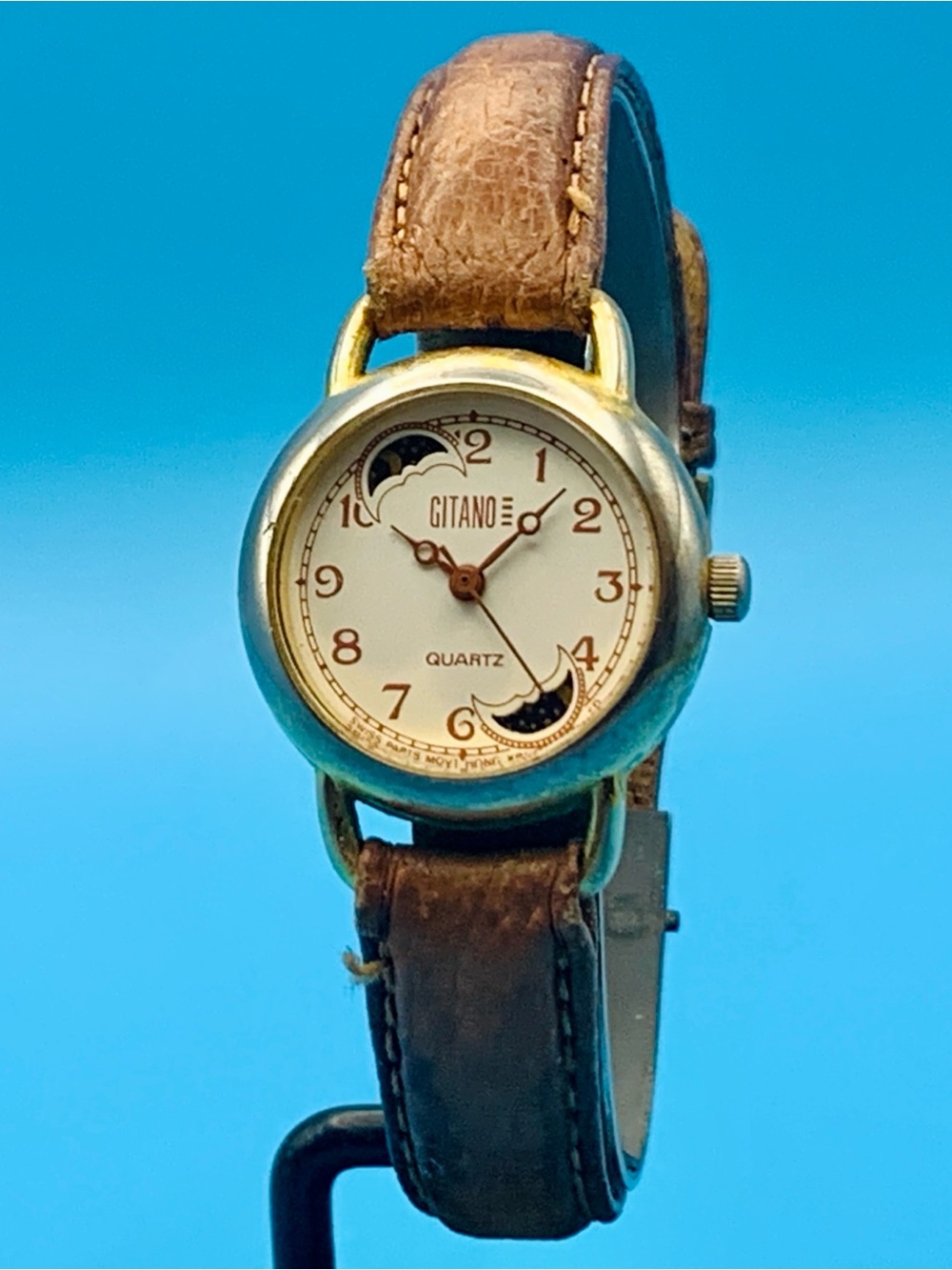 GITANO Women’s Vintage Moon Phase Wristwatch Swiss Parts Movt Works New Battery